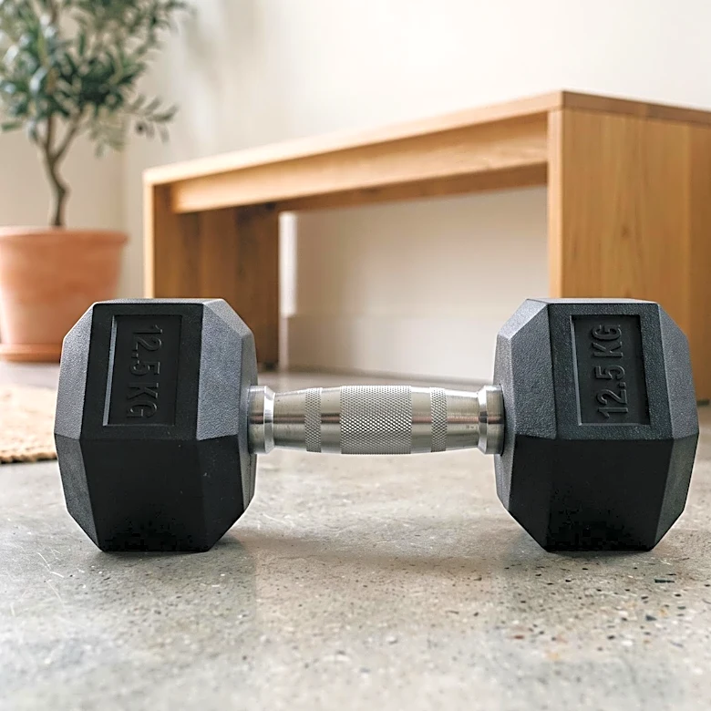 Jessica Alba Incorporates 'Bird-Dog Row' into Strength Training for Enhanced Stability and Core Strength