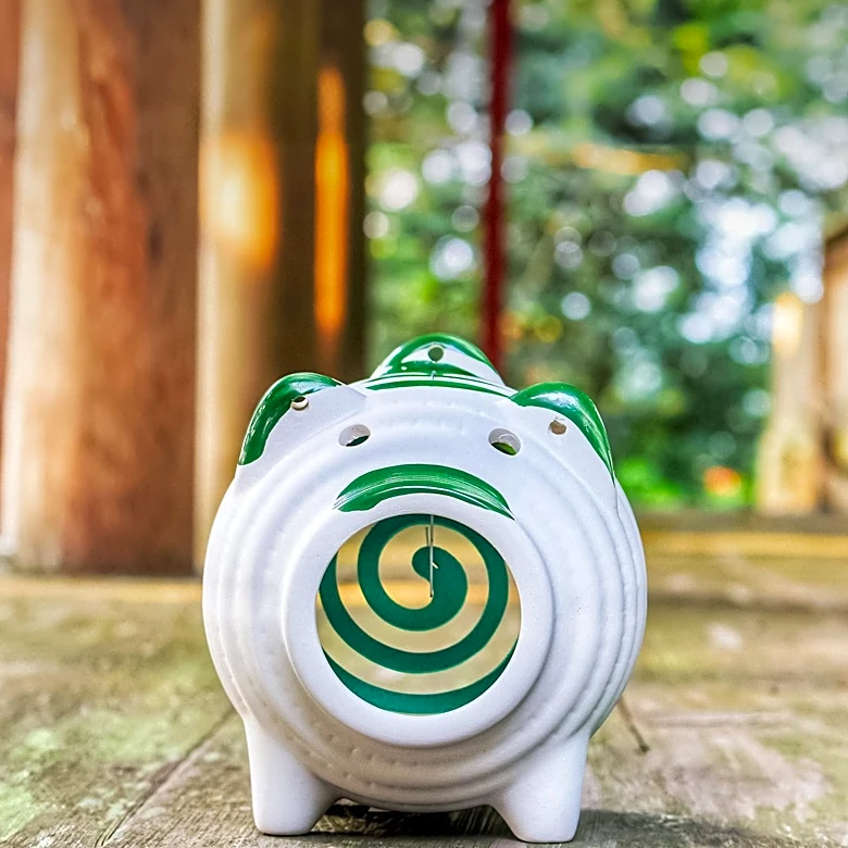 Vintage Shawnee Pottery 'Smiley Pig' Cookie Jars Become Highly Sought-After Collectibles