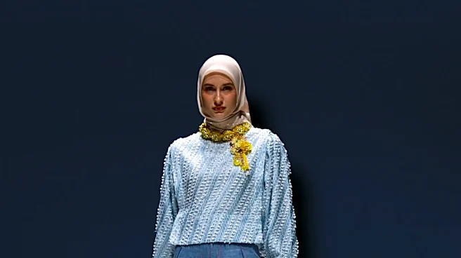 Fall 2026 Fashion Trends Emphasize Neck-Flattering Styles for Women