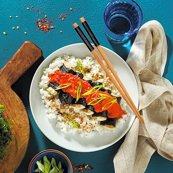 Grocery Stores Transform Prepared Food Aisles with Restaurant-Inspired Meals and Global Flavors