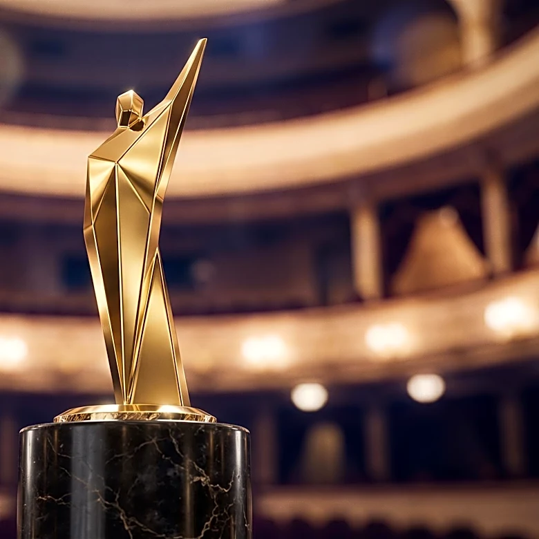 Olivia Wilde, Penélope Cruz, Seth Rogen, and Edward Norton to Receive Vanguard Award at Palm Springs International Film Awards for 'The Invite'