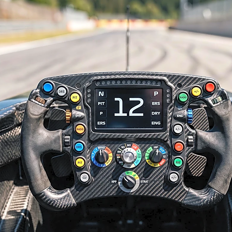 Andrea Kimi Antonelli Nears Formula 1 Championship, Ending Italy's 73-Year Drought with Mercedes