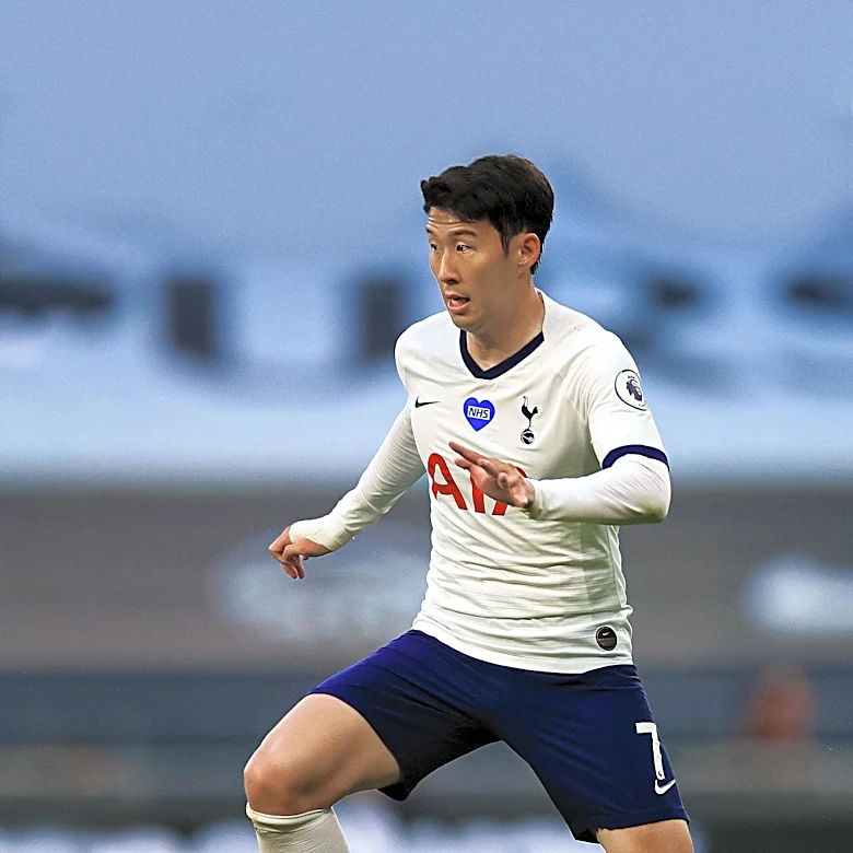Fan Denies Racist Intent in Son Heung-min Incident, Claims Misunderstanding
