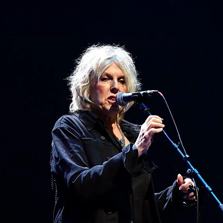 Lucinda Williams Reflects on Career and Fan Connection Amidst Critical Acclaim