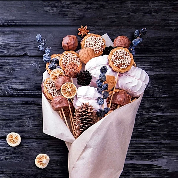 U.S. Destinations Offer Unique Edible Souvenirs Reflecting Local Traditions