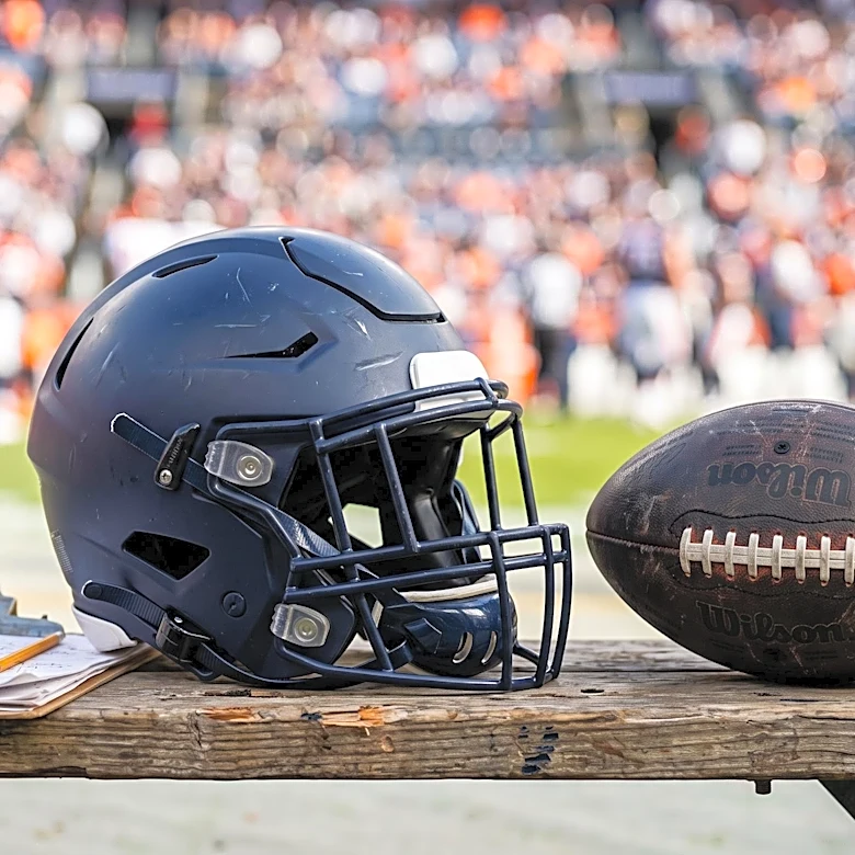Chicago Bears Safety Dillon Thieneman Builds Strong Case for Defensive Rookie of the Year