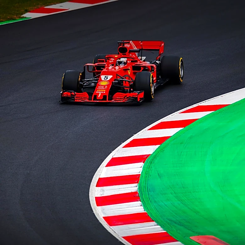 Ferrari Shows Strong Performance in Mexican Grand Prix Practice, Surprising Rivals with Low-Speed Corner Advantage