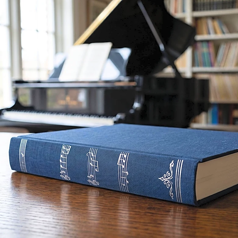 Karol Beffa's Book Explores Arvo Pärt's Influence and Collaborations with Filmmakers