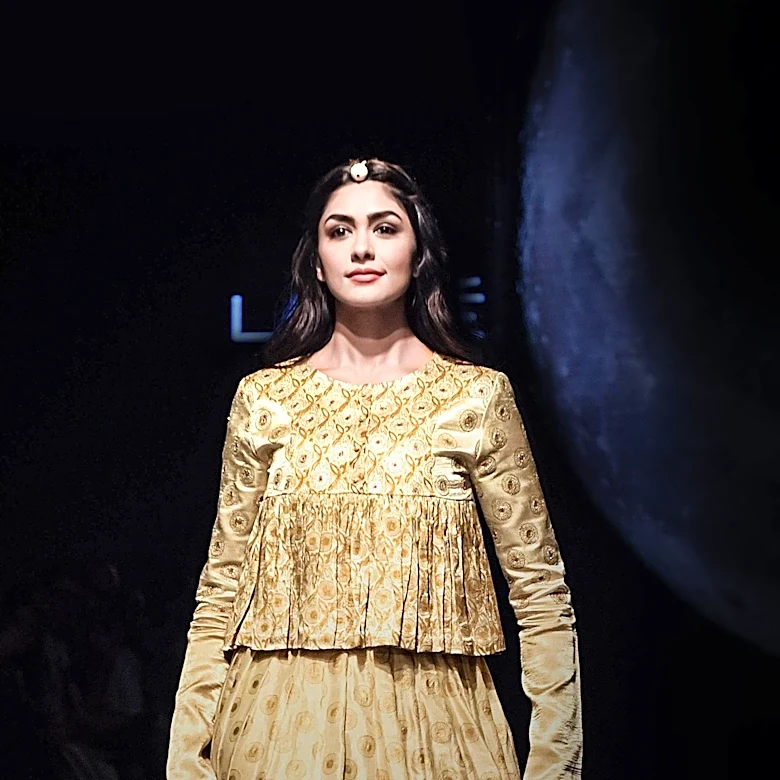 Dust of the Earth Showcases Circular Design at Lagos Fashion Week 2026, Reworking Secondhand Materials