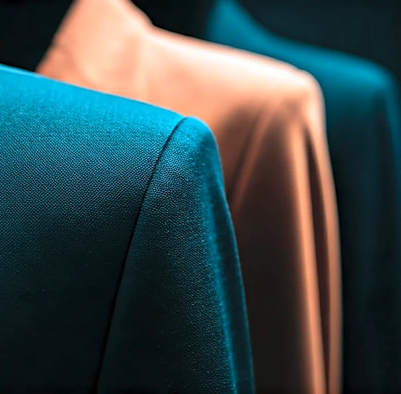How to Read a Tribeca Festival Outfit Through Its Shoulder Line