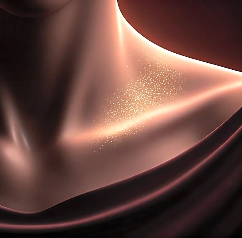 Why the Hidden Detail of a Collarbone in Minimalist Red-Carpet Beauty