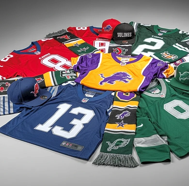 Families Coordinate Color Palettes for Fanatics Fest NYC