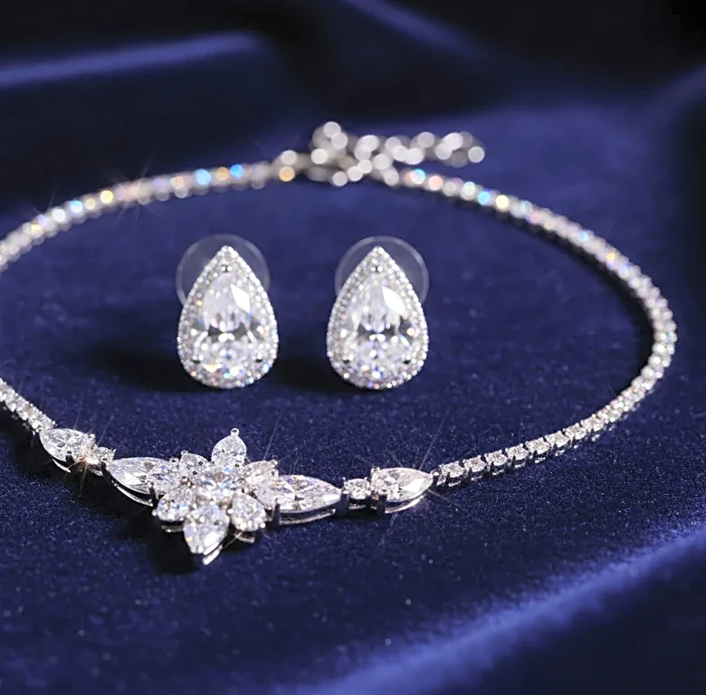 The 7 Outfits Built Around Fine Jewelry