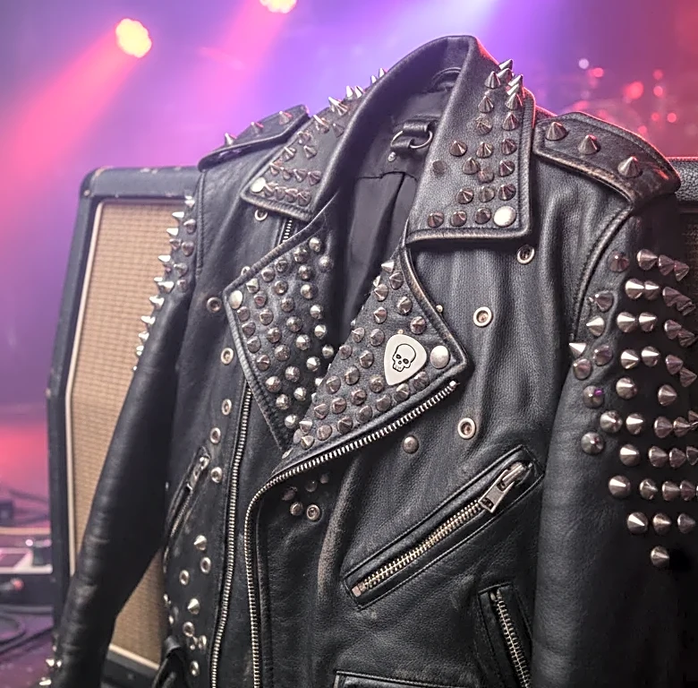 5 Pieces to Pair With 1980s Glam Metal Style