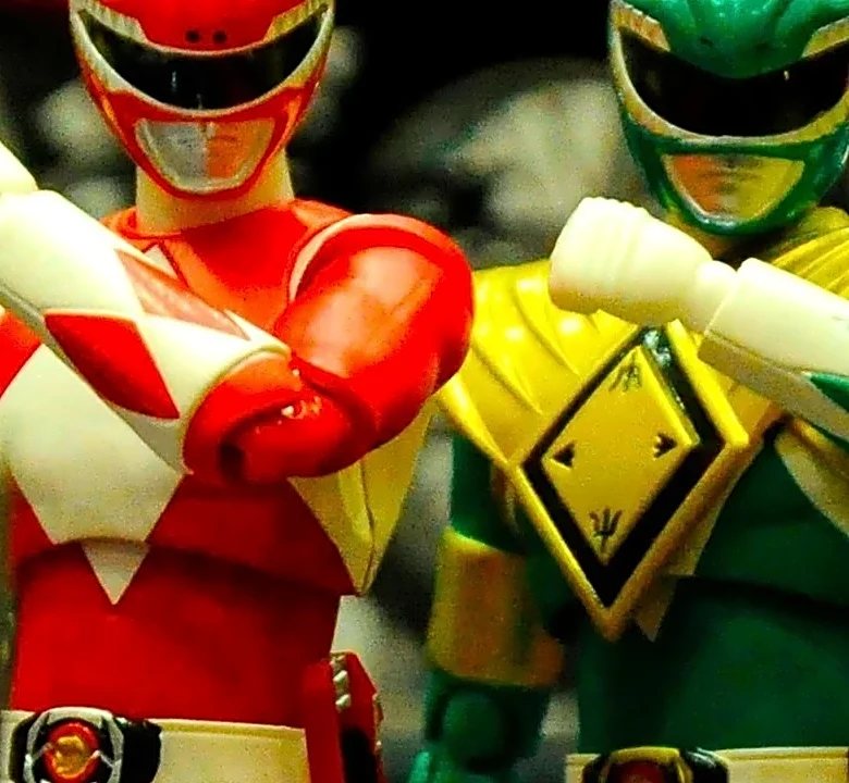 Why Comic-Con Crowds Reward Clear Color Stories Over Excess Detail