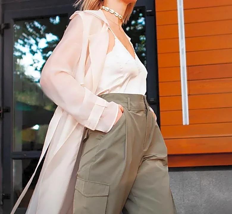 If You Love the Duster Coat, These 6 Brands Make It Best