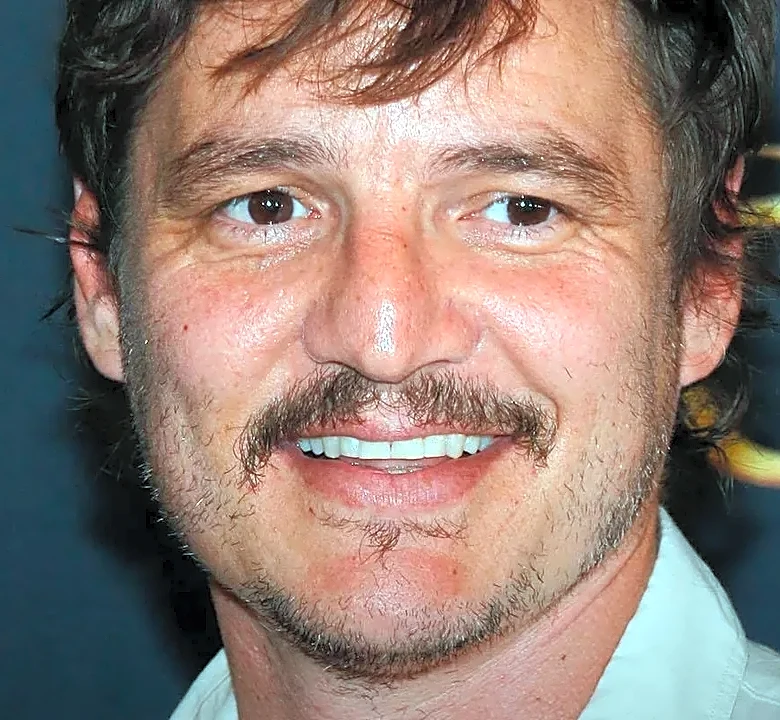 How Pedro Pascal’s Convention Appearances Strengthen His Public Persona
