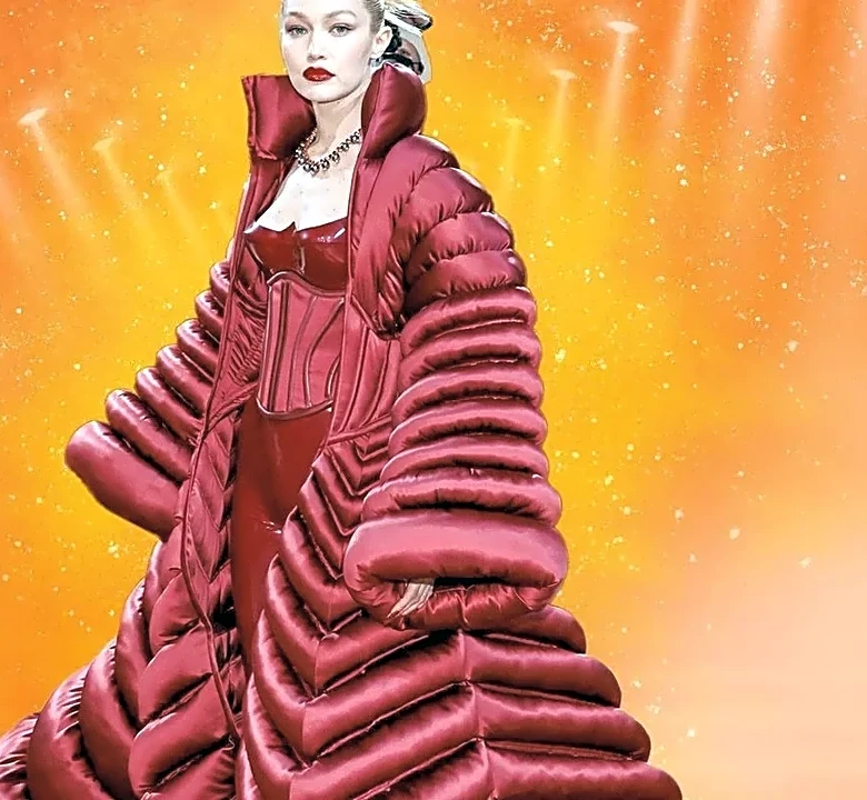 How a Costume Reveal Can Shape Early Audience Expectations