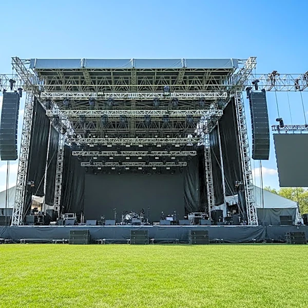 How Lollapalooza Turns Grant Park Into A Temporary Entertainment City