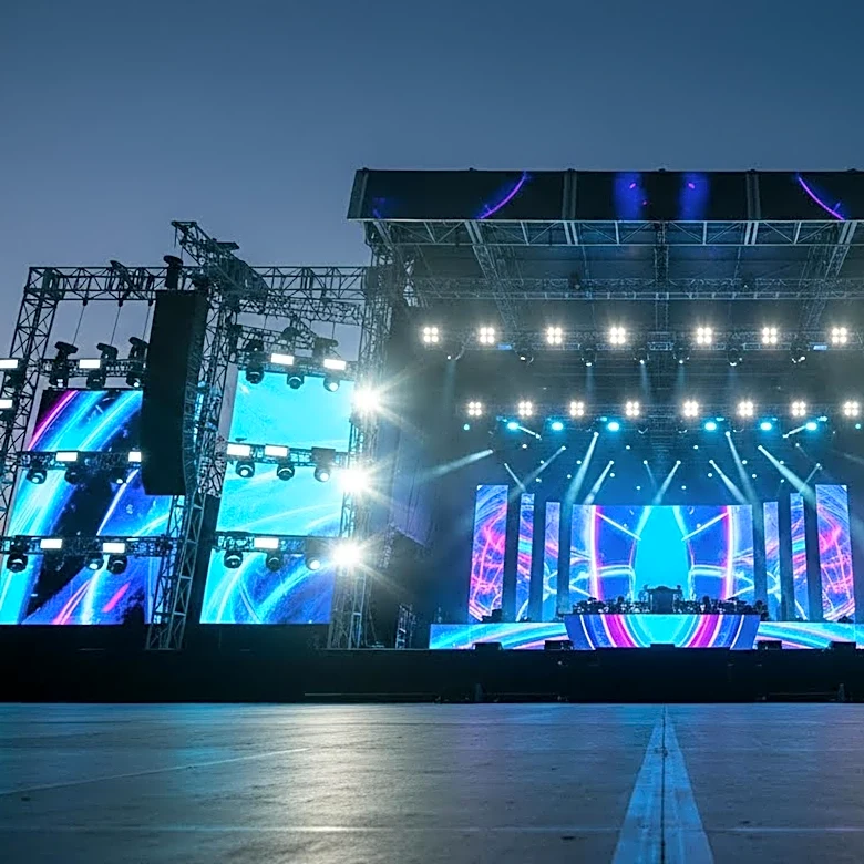 How Live-Event Teams Prepare Performances for Vertical Social Video