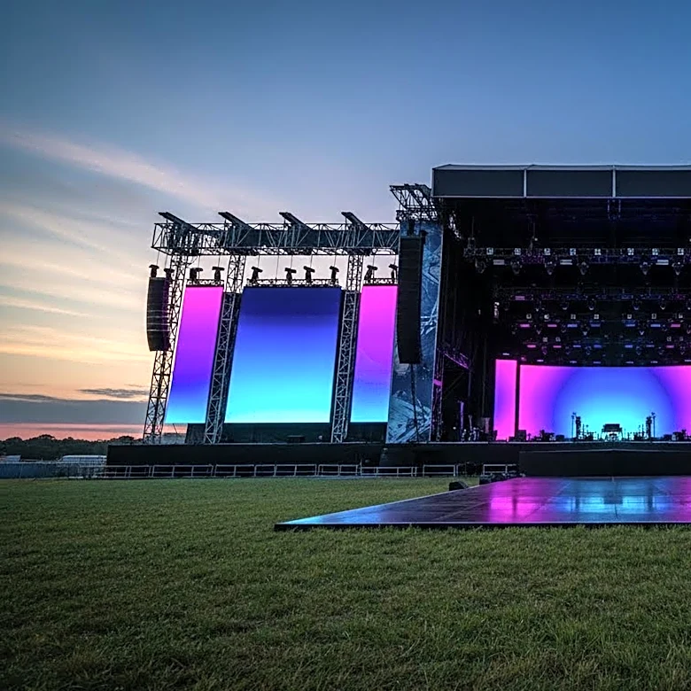 Why Lollapalooza Memes Can Outlive The Official Festival Recap