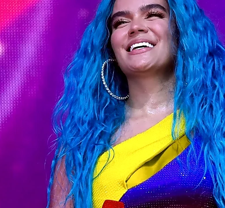 How to Turn Flat Festival Hair Into Structured Lollapalooza Texture