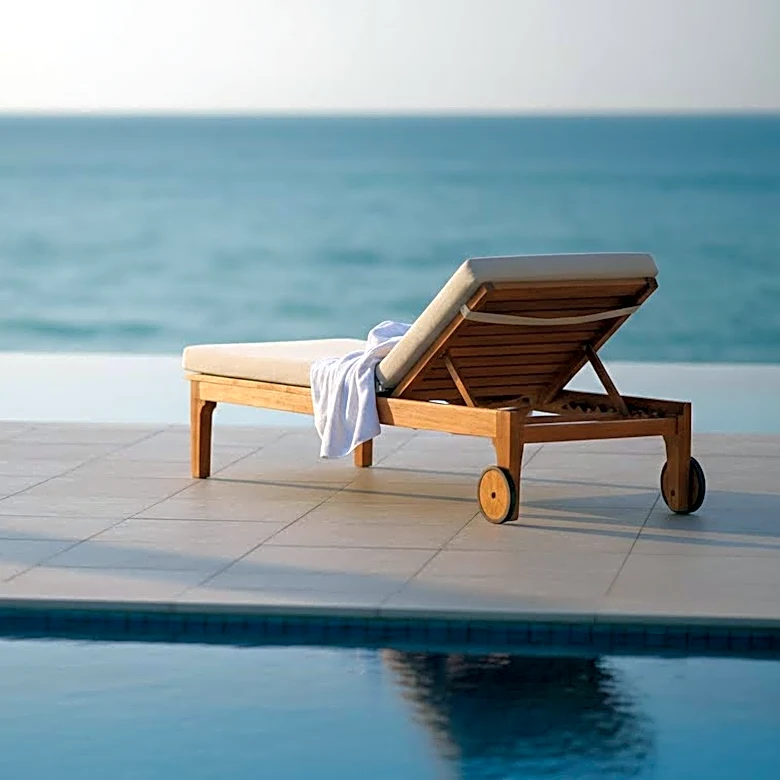 Why Vacation-Gone-Wrong Dramas Fit The Mood Of Late Summer