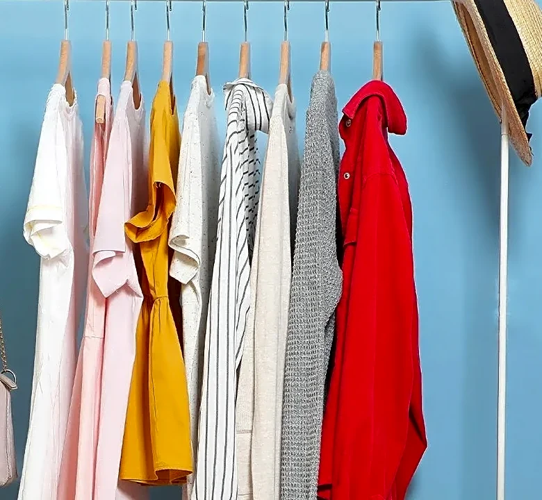 The Real Reason an American Capsule Wardrobe Trips Up First-Time Shoppers