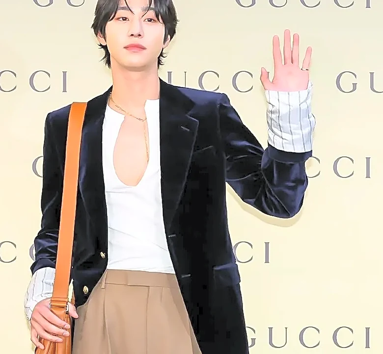 The 7 Outfits Built Around Alessandro Michele's Gucci Era