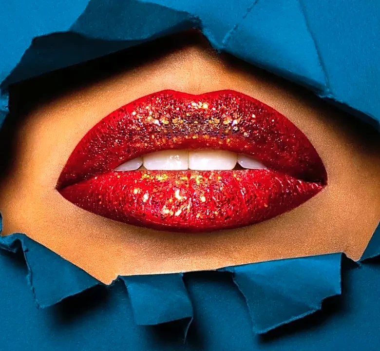 How Lip-Edge Diffusion Keeps Copenhagen Makeup From Looking Too Perfect