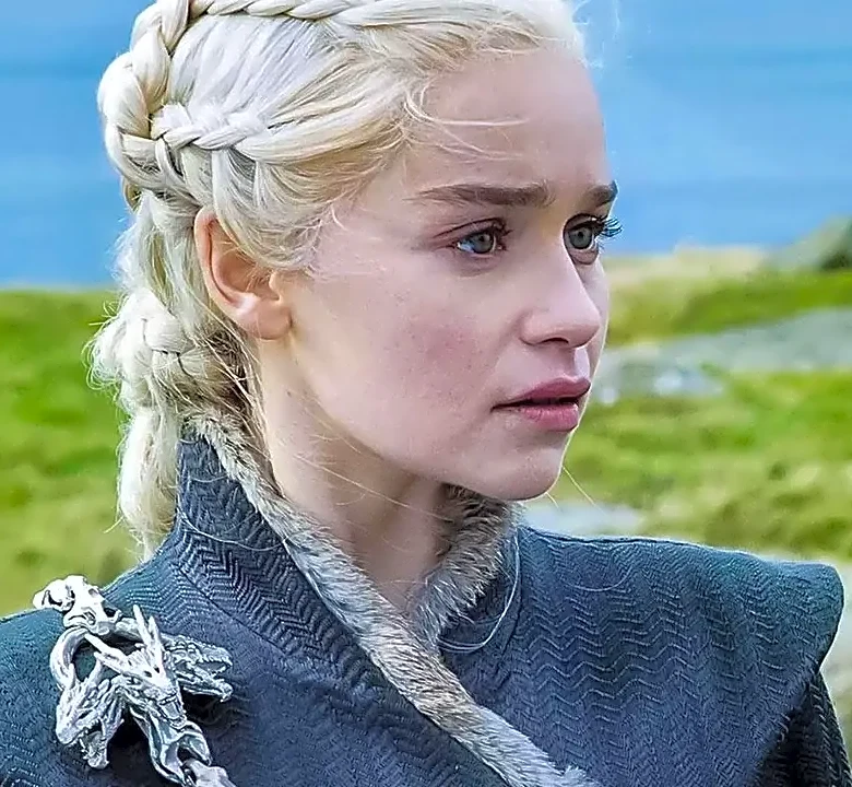 Why Dragons Cannot Rescue An Unearned Fantasy Finale