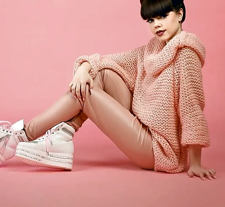The Real Reason Fashion in Pretty in Pink Took Off When It Did