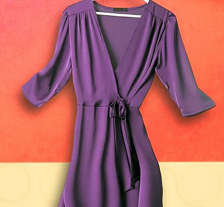 What the Wrap Top for Every Body Type Looks Like in Mid-Range vs. Premium Brands