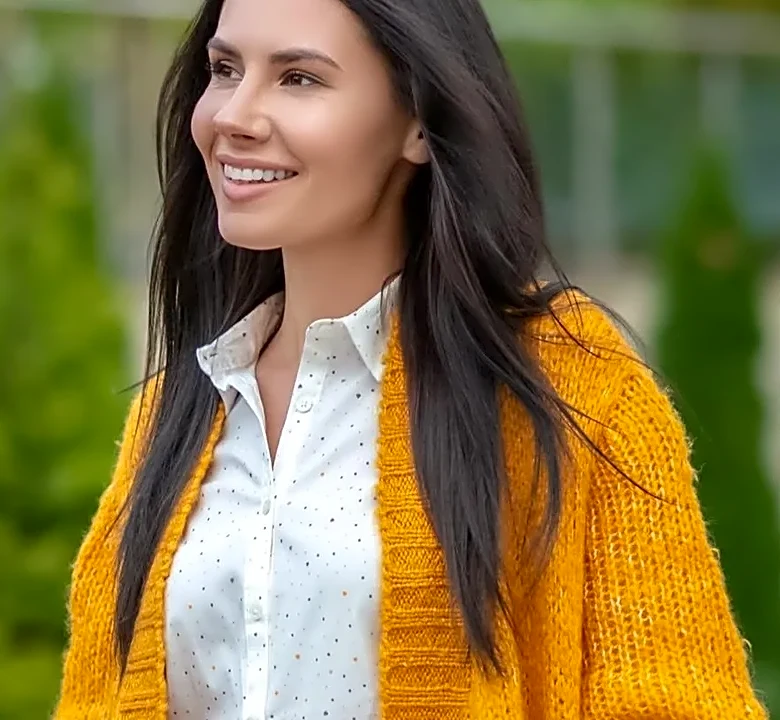 The Hidden Quality Detail in the Cardigan That Reviews Miss