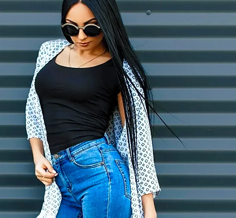 How Brunch Casual Outfits Look Different on People Who Get It Right