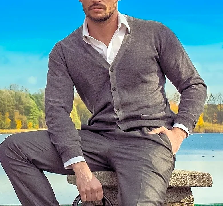 How the Cardigan Quietly Defines the Look of a Well-Dressed American