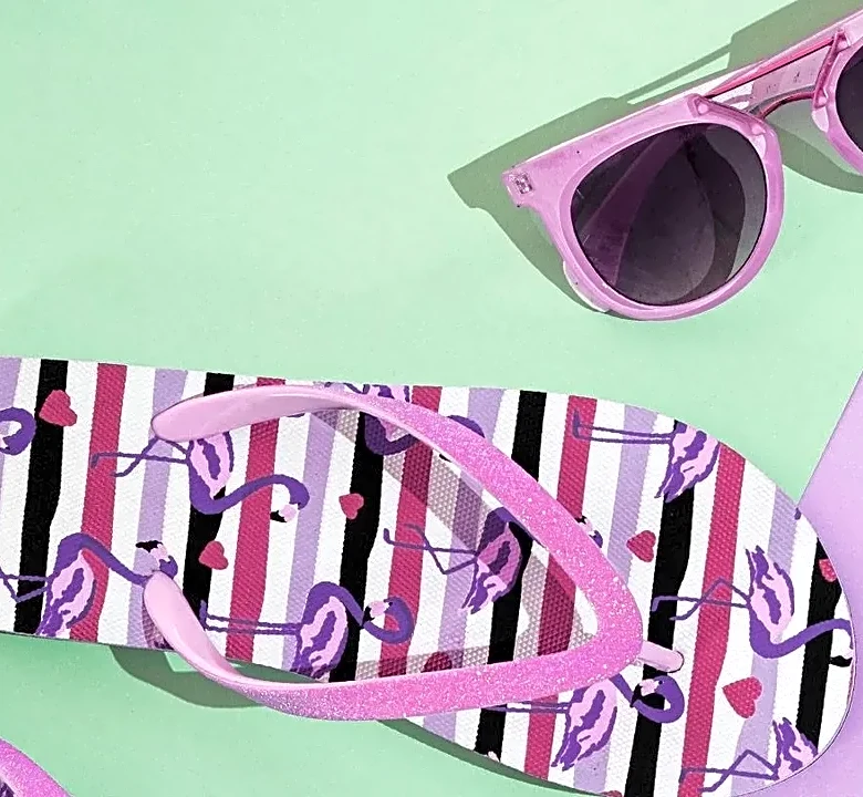 The 7 Outfits Built Around Flip-Flops