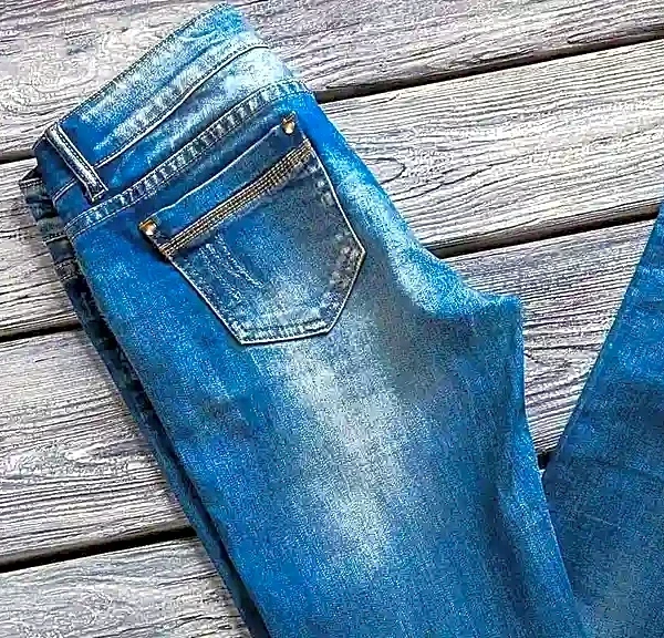 If You Love Blue Jeans, These 6 Brands Make It Best