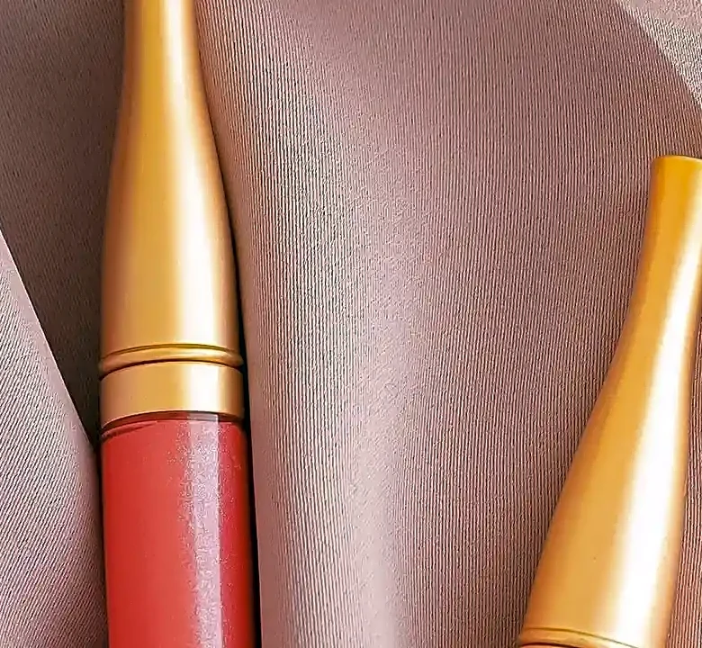 The Real Reason Makeup Artists Disagree About Lip Primer