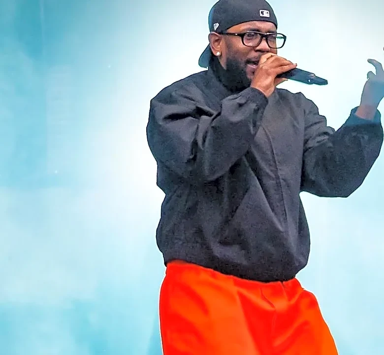 Why Sharing The Spotlight Is Central To Newport Folk Festival’s Collaborative Culture