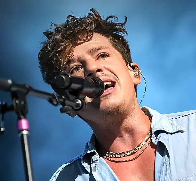 6 Ways Artists Can Adapt A Set To Newport Folk Festival’s Setting and Culture