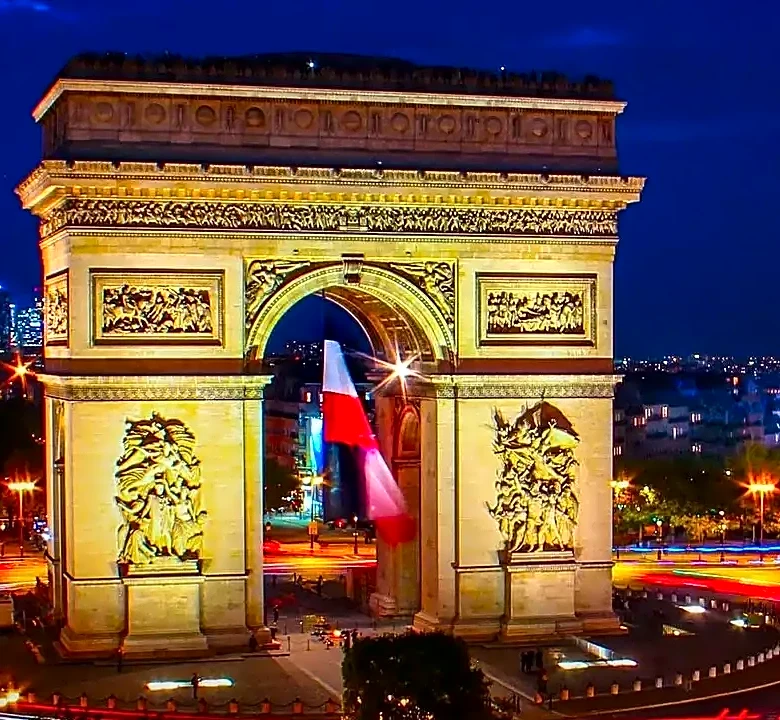 Midnight In Paris Wasn’t Initially Panned — It Was A Critical Hit