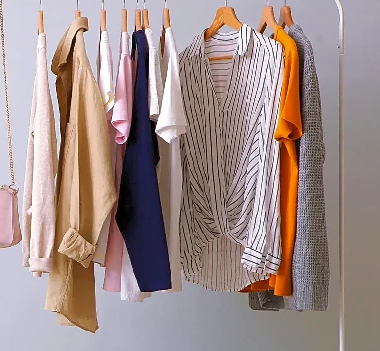 What an American Capsule Wardrobe Actually Looks Like in High-Quality Closets