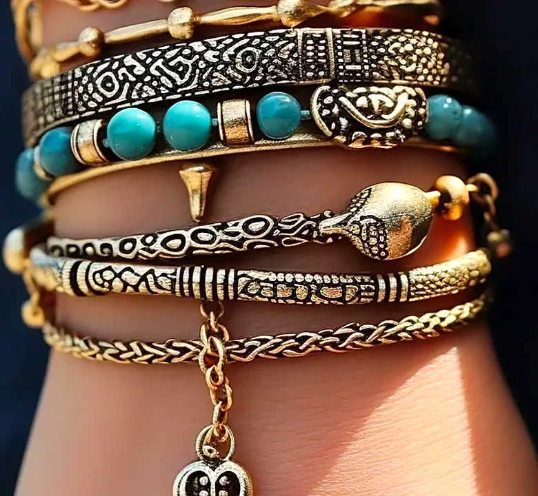 The 7 Outfits Built Around Charm Bracelets