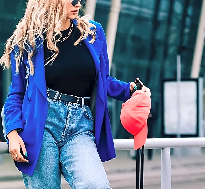 What Color Palettes for Airport Athleisure Actually Look Like in High-Quality Closets