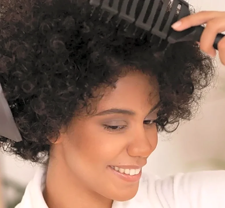Why Diffusing Curly Hair Correctly Reshaped Modern Hair Care
