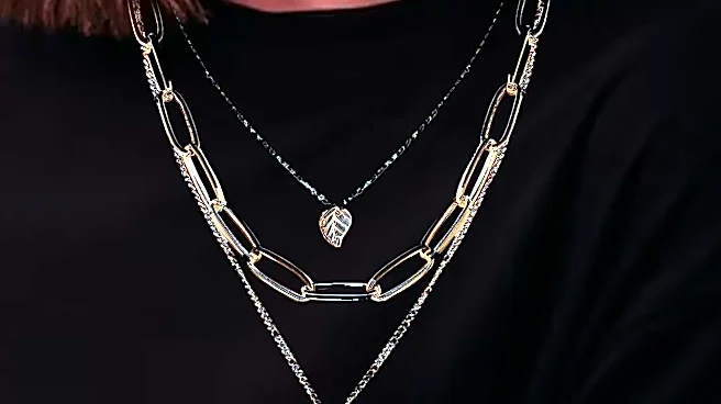 Why Most Buyers Misread Layered Necklace Styling