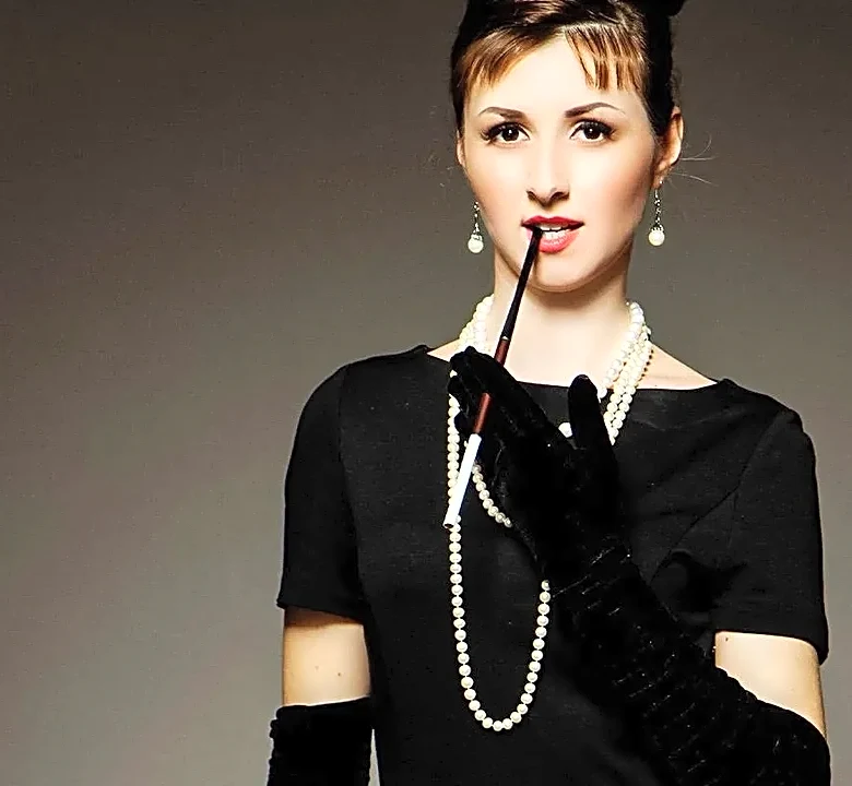 The Real Reason Fashion in Breakfast at Tiffany's Took Off Compared with European Trends