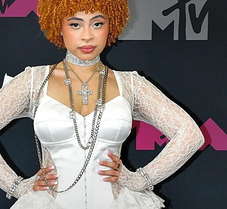 Why Vintage Shops for VMA Fashion Through the Decades Almost Looked Completely Different