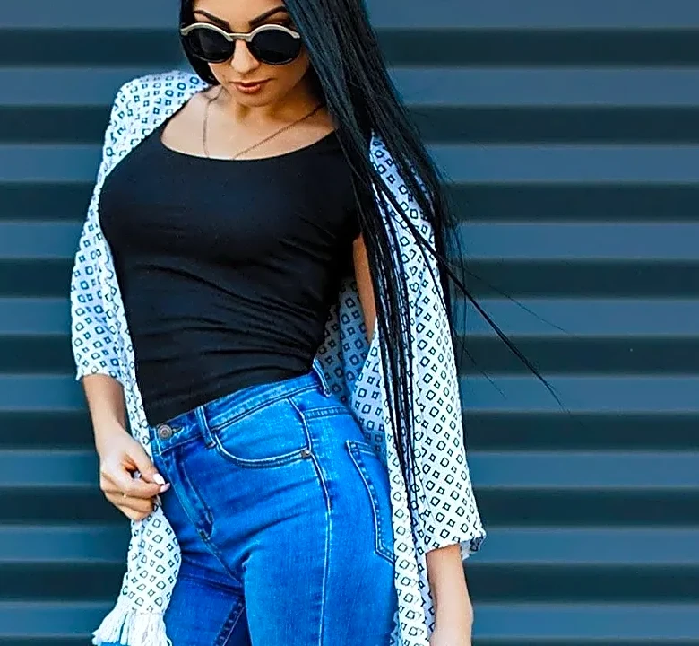 The Real Reason Skinny Jeans Outlast Trends